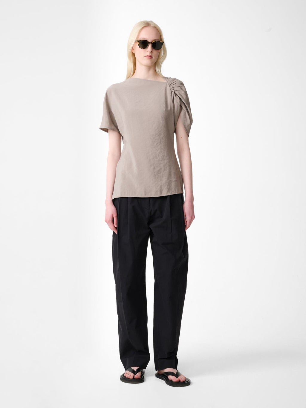 Carpi Top in Taupe