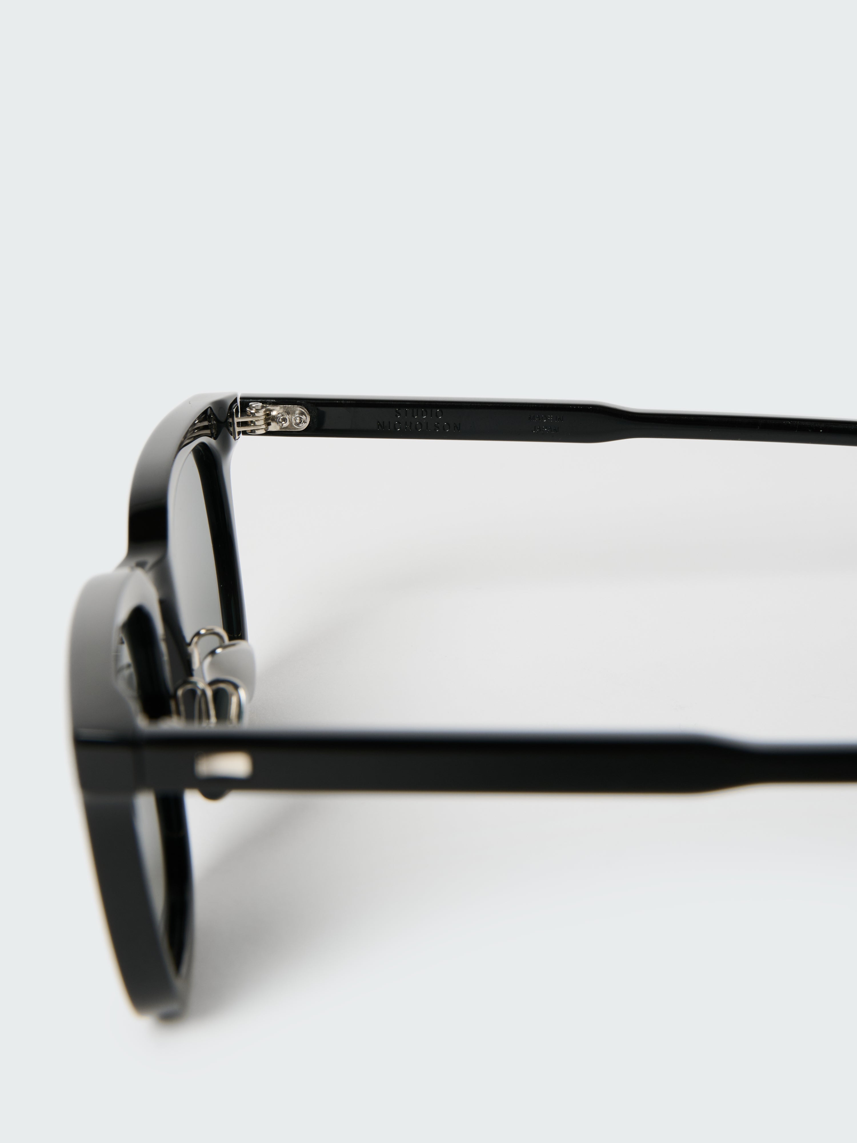 Type 1 Sunglasses in Black