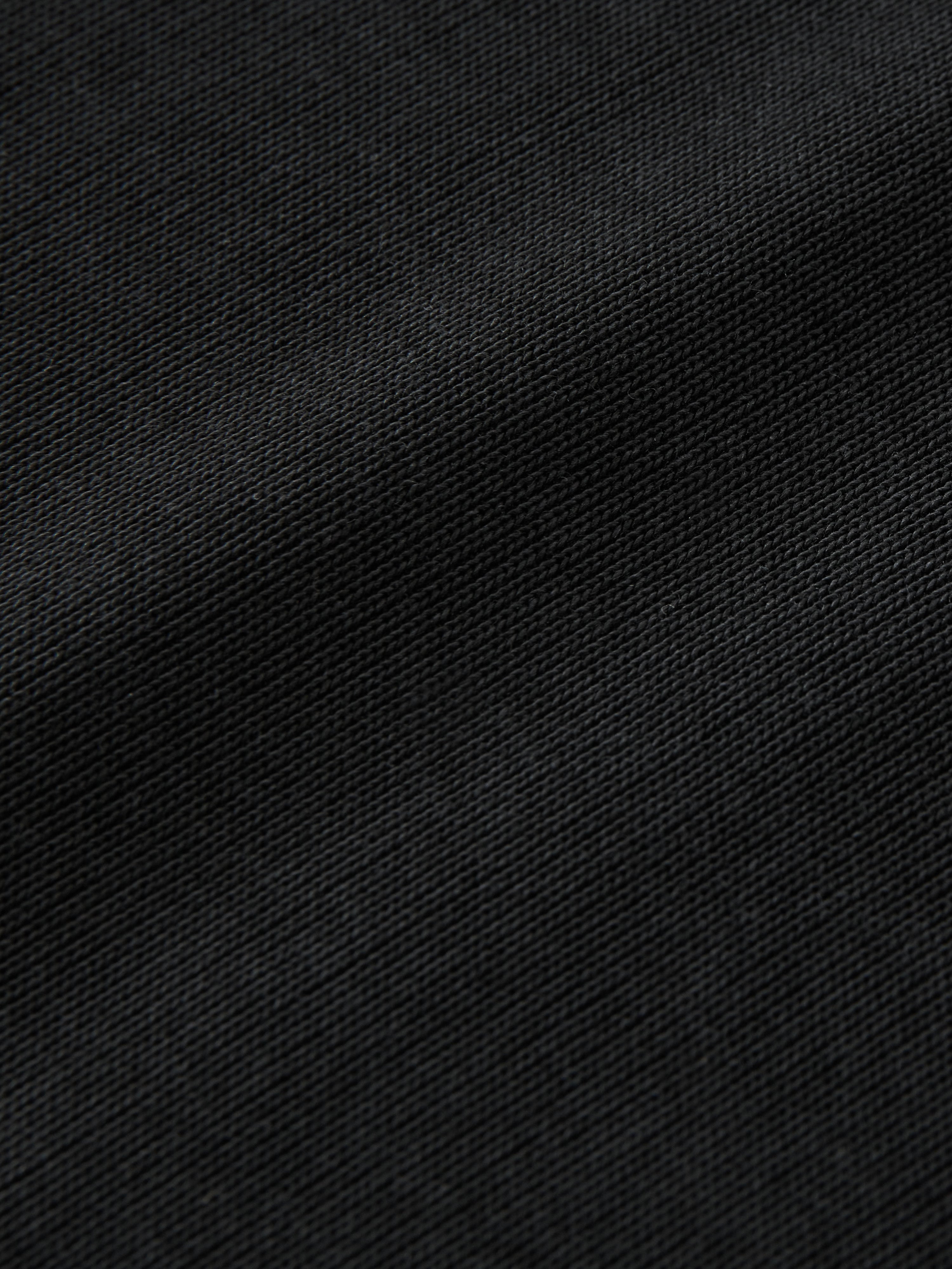Votan Jersey in Black